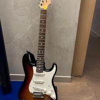 CHITARRA ELETTRICA FENDER STRATOCASTER AMERICANA