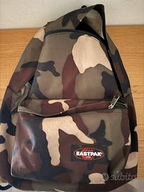 Zaino eastpack camouflage