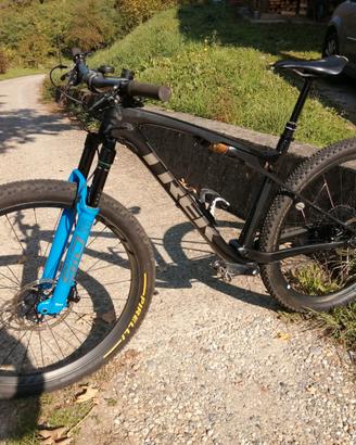 Trek Supercaliber 9.9