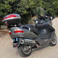 Moto scooter Suzuki burgman 650 executive ABS