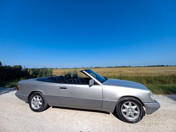 MERCEDES E 200 CABRIO