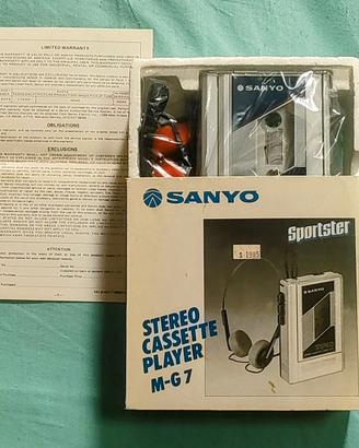 Sanyo MG-7 Portable Cassette Player