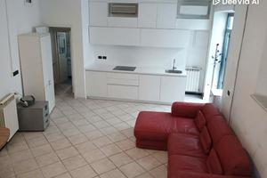 Palazzina calzabigi - esselunga  libera su 4 lati