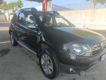 Macchina Dacia Duster