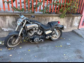 Yamaha Vmax 1200 INTERA PER RICAMBI