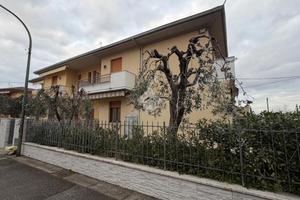 CASA SEMINDIPENDENTE A SAN MINIATO