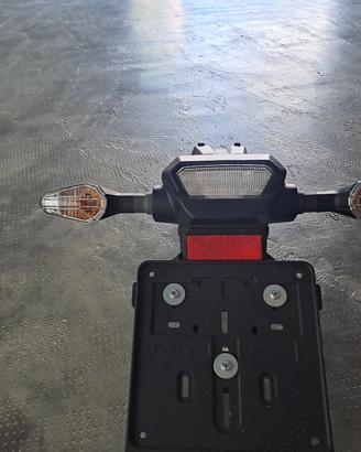 parafango gsx 8s 