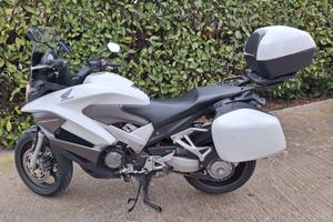 Honda crossrunner travel edition