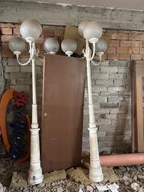 Coppia di lampioni da giardino vintage – 3 luci