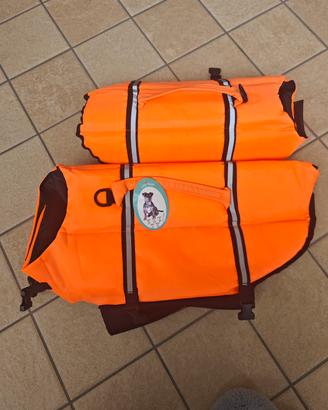 Giubbini salvataggio cani