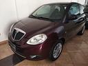 lancia-ypsilon-1-2-versus-8v