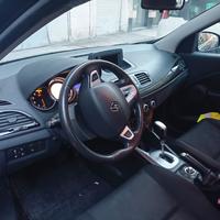 Renault Megane III Grandtou 1.5 dci automatica 