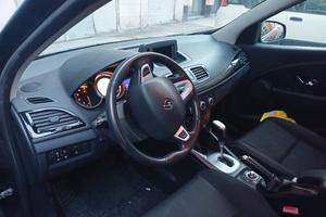 Renault Megane III Grandtou 1.5 dci automatica 