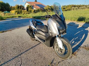 Yamaha X-Max 300 - 2018