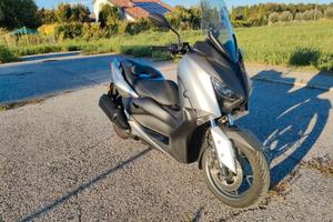 Yamaha X-Max 300 - 2018