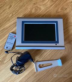 MP Man - photo frame - cornice digitale