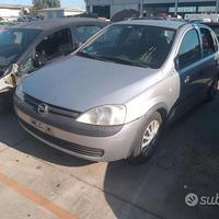 Opel Corsa C 2002 Demolita - Per Ricambi