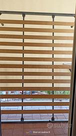 Rete matrimoniale con doghe in legno 