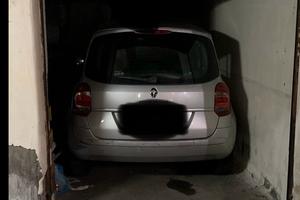 Garage Belsito via dei giacinti