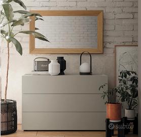 Comò/Cassettiera completamente NUOVA