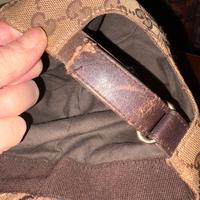 Cappello Gucci e vari