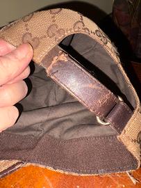 Cappello Gucci e vari