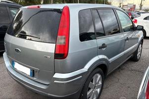 FORD FUSION - SENZA PROBLEMI E BEN MESSA