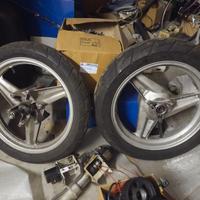 Cerchi e gomme Honda Cbr 600 1987