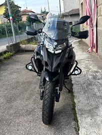 Benelli trk 502