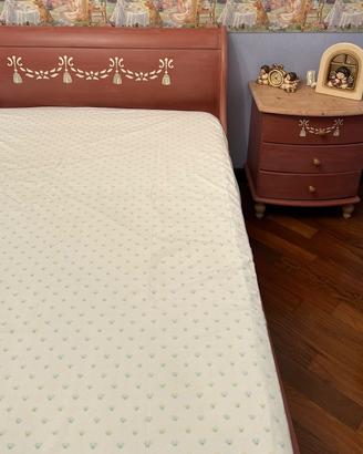 Elegante Set Camera da Letto in Legno