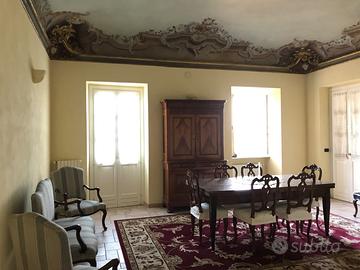 Bilocale in palazzetto d'epoca