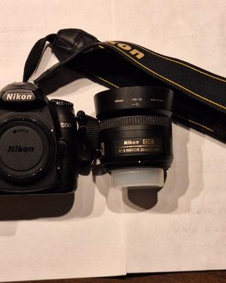 Nikon D50 + Nikon AF-S DX Nikkor 35mm f/1.8G