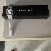 Apple wacth quarta serie nike +