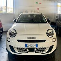 Fiat 600 Hybrid 100 CV DCT MHEV