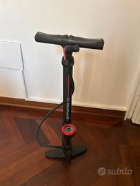 Pompa ad aria per bici