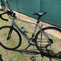 Bici Gravel  triban RC 100