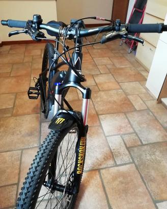 FANTIC XF3 E-BIKE