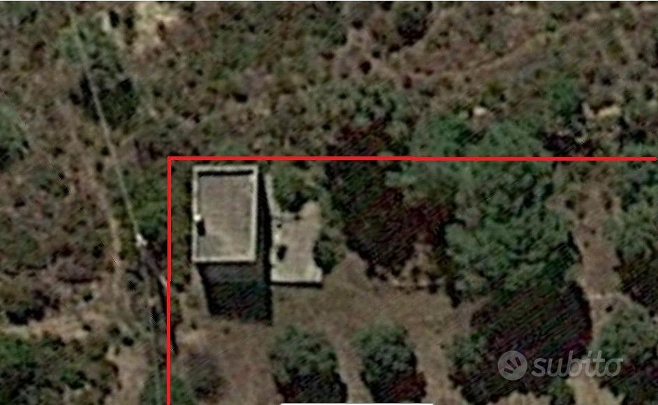 Terreno di 20.000 mq con rustico e magazzino - Vista 4
