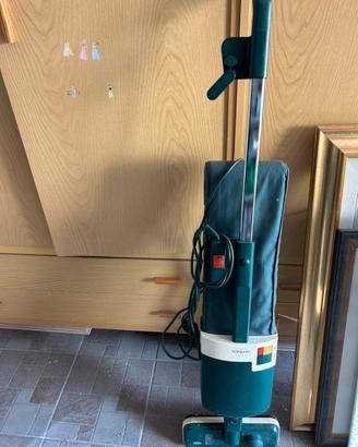 Aspirapolvere folletto