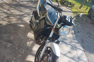 Honda Hornet 900 cc