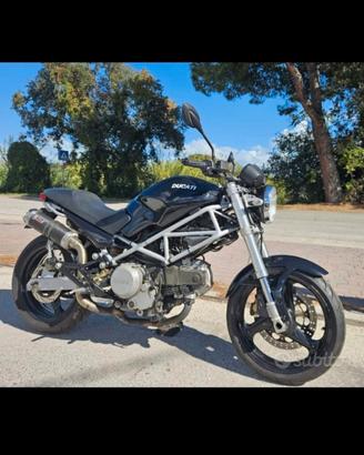  Ducati Monster 