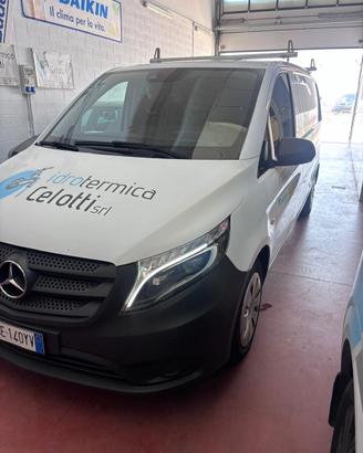 Furgone mercedes vito