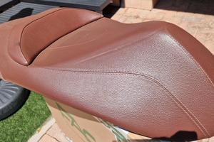 SELLA MARRONE ORIGINALE PIAGGIO BEVERLY