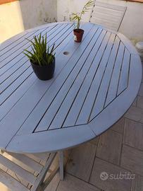 Tavolo con 4 sedie in legno RICHIUDIBILE