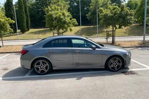 Mercedes Classe A 180d PREMIUM AMG LINE - Sedan