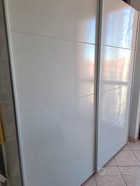 Armadio bianco ante scorrevoli