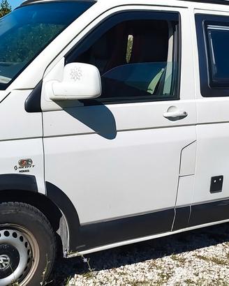 Volkswagen T5 camper