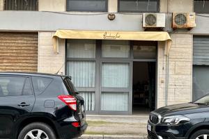 Locale commerciale/ufficio