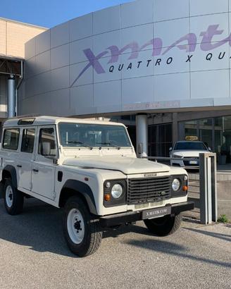 LAND ROVER Defender 110 2.5 Td5 cat Station Wago