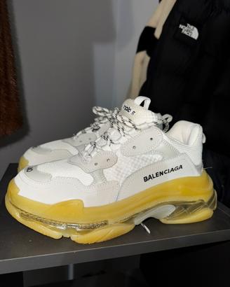 Balenciaga triple s